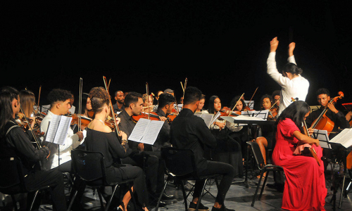 Concert Music, Culture, and a City Awaking (+photos)