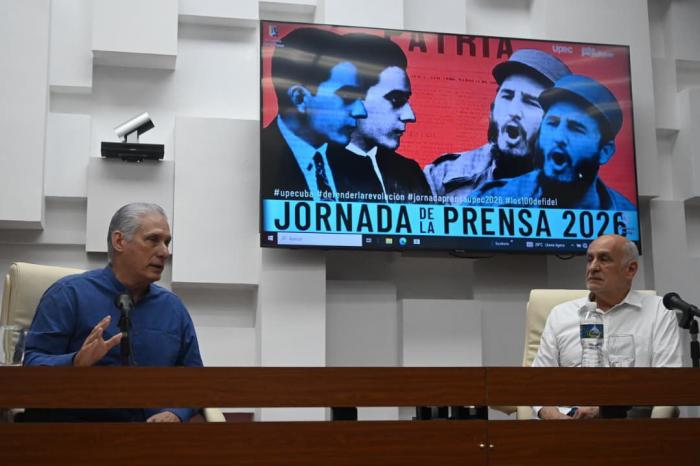 President Díaz-Canel exchanged with a delegation of professionals from national media outlets.