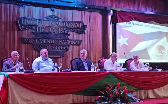 Cuban President Miguel Díaz-Canel Bermúdez attended Thursday the inauguration of the Cuba-Mexico Business Forum