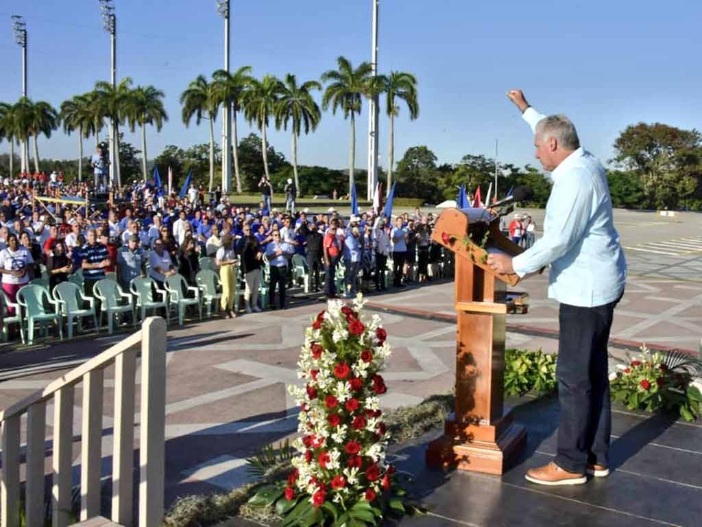 Cuban President Miguel Diaz-Canel on Saturday extolled the validity of the example of the Cuban-Argentine guerrilla Ernesto Che Guevara
