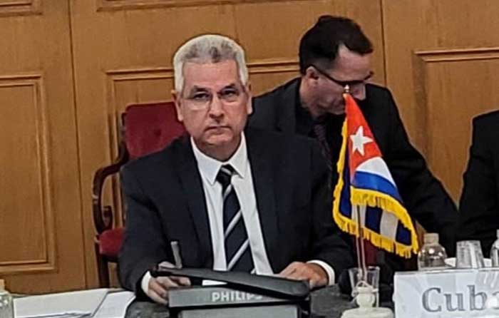 El viceministro de Relaciones Exteriores de Cuba Elio Rodríguez abogó por la defensa del multilateralismo