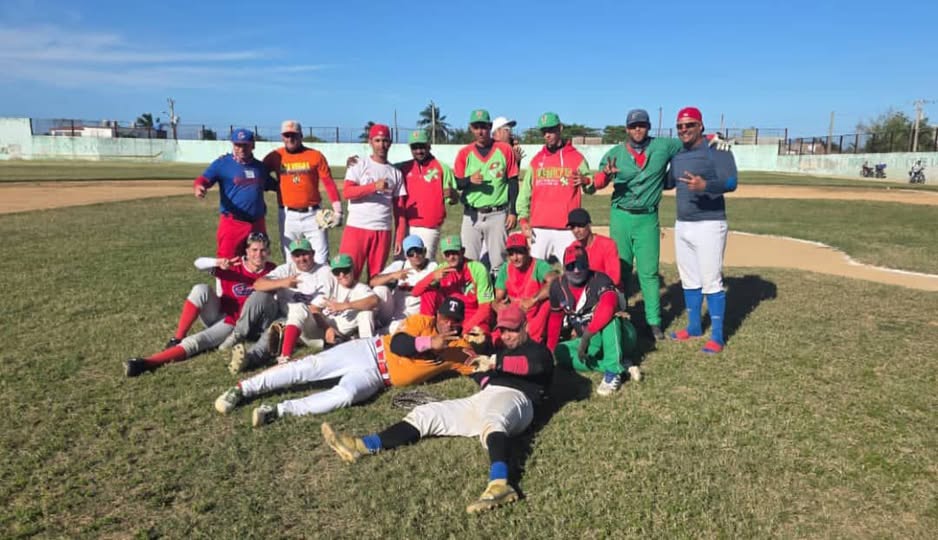beisbol social puerto padre