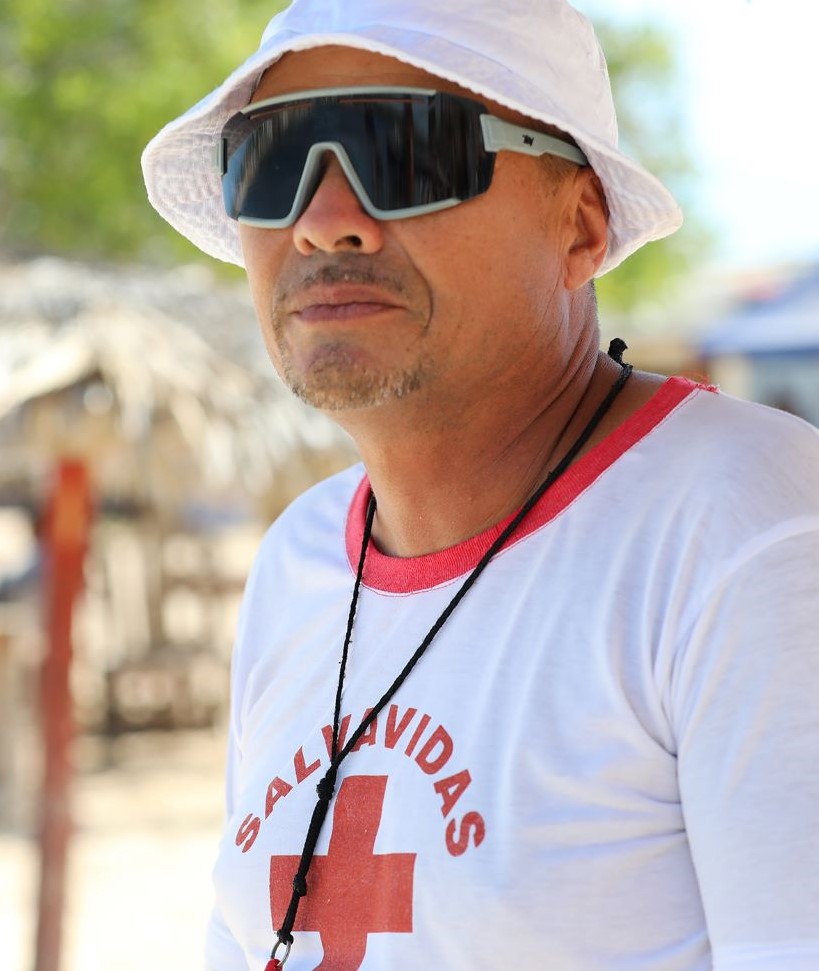 salvavidas playa 7