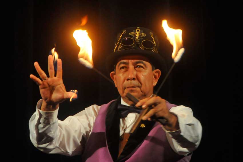Gala clausura del festival de magia Ánfora 2023.