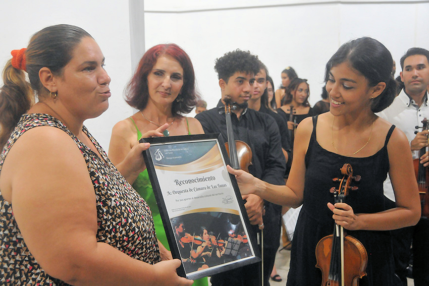 Las Tunas Chamber Orchestra celebrates a decade.