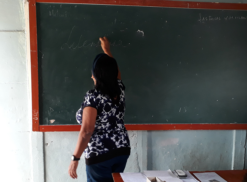 maestra las tuns 1