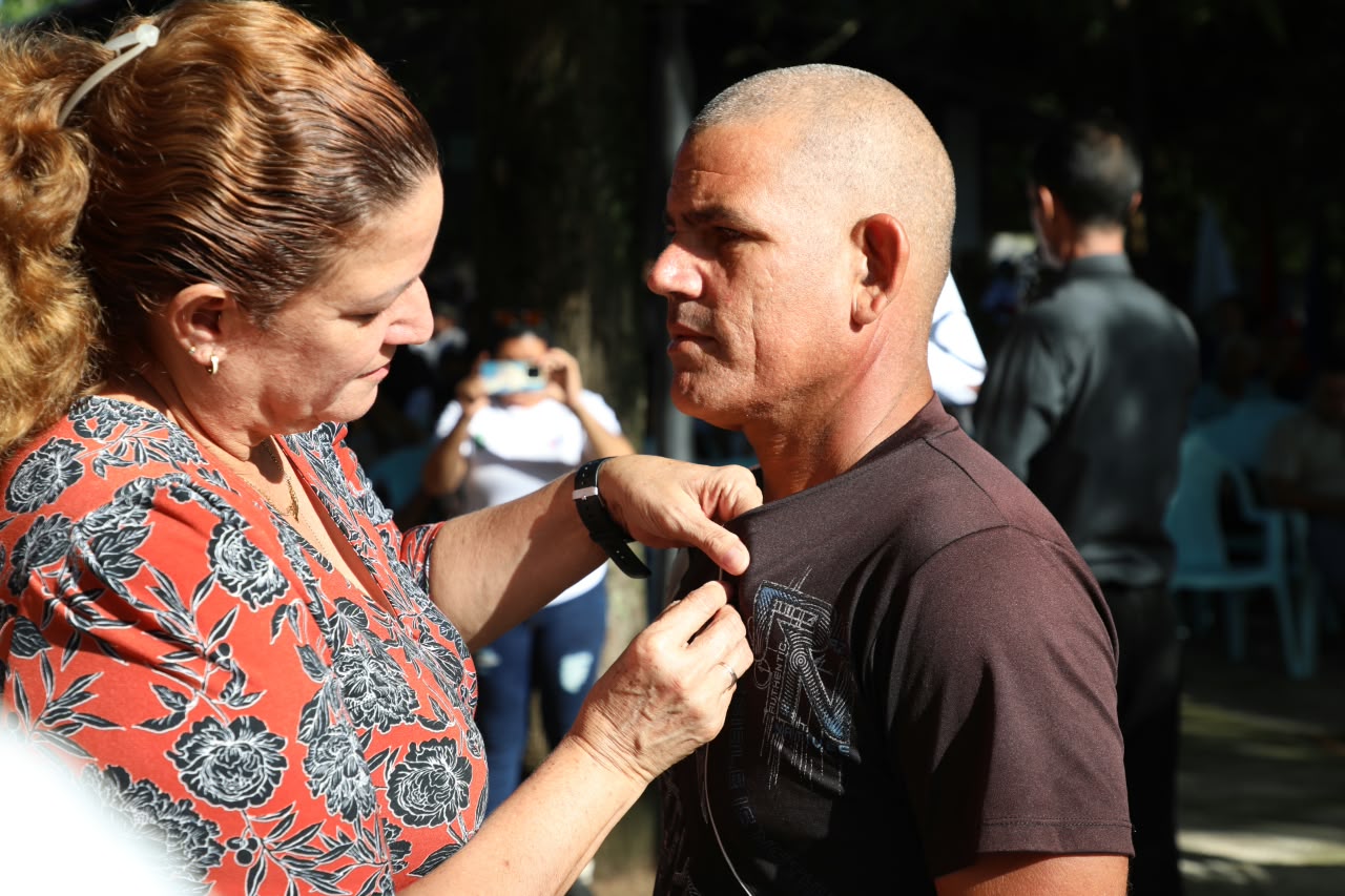acto por Barbados 5
