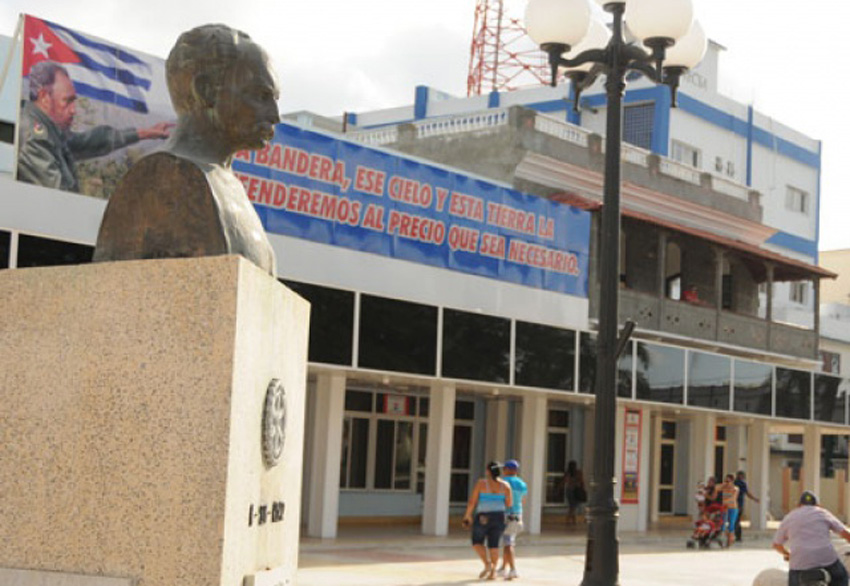 José Martí is very close for Las Tunas people