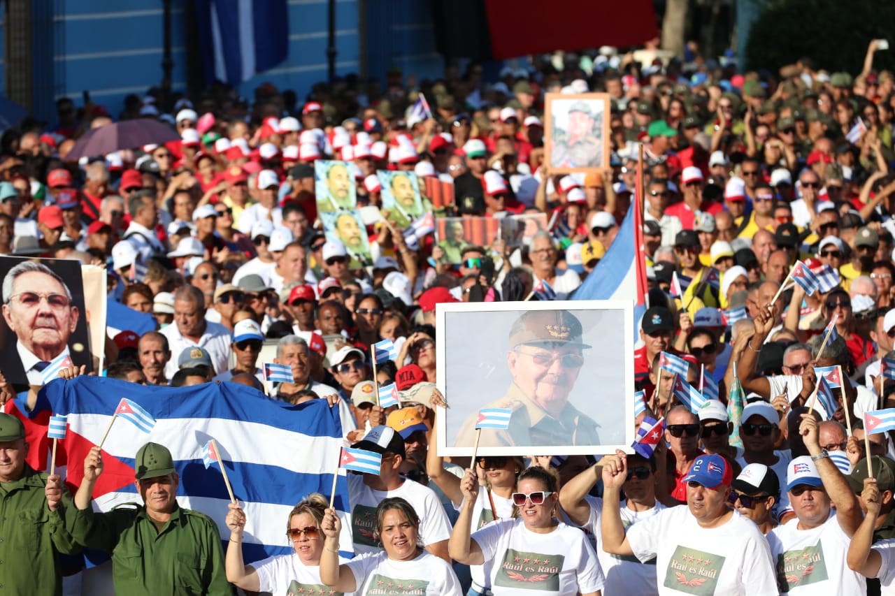 Tuneros unidos en red cubana de solidaridad con Raúl 7