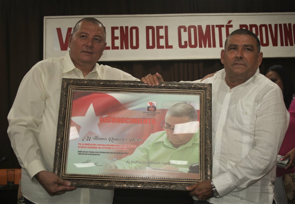 Williams Ramírez was recognized at the Plenary