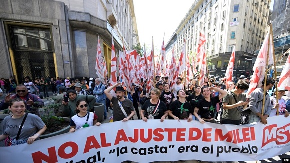 protestas contra Milei en Argentina