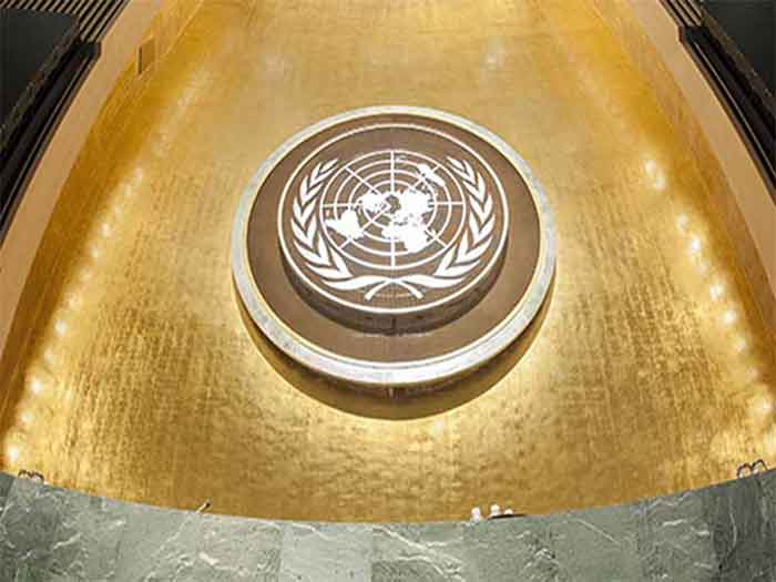 The UN General Assembly debates draft Cuban resolutions against U.S. blockade.