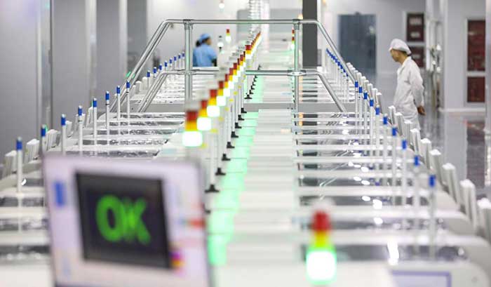 Light-emitting diode (LED) displays are manufactured in a workshop of a display technology company in east China's Jiangsu province.