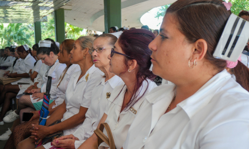 Reconocen el humanismo y compromiso del personal de Enfermería