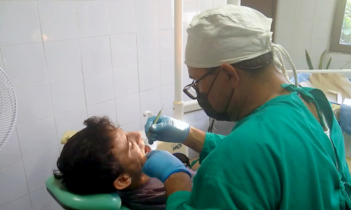 Periodoncia se perfila por la superación profesional