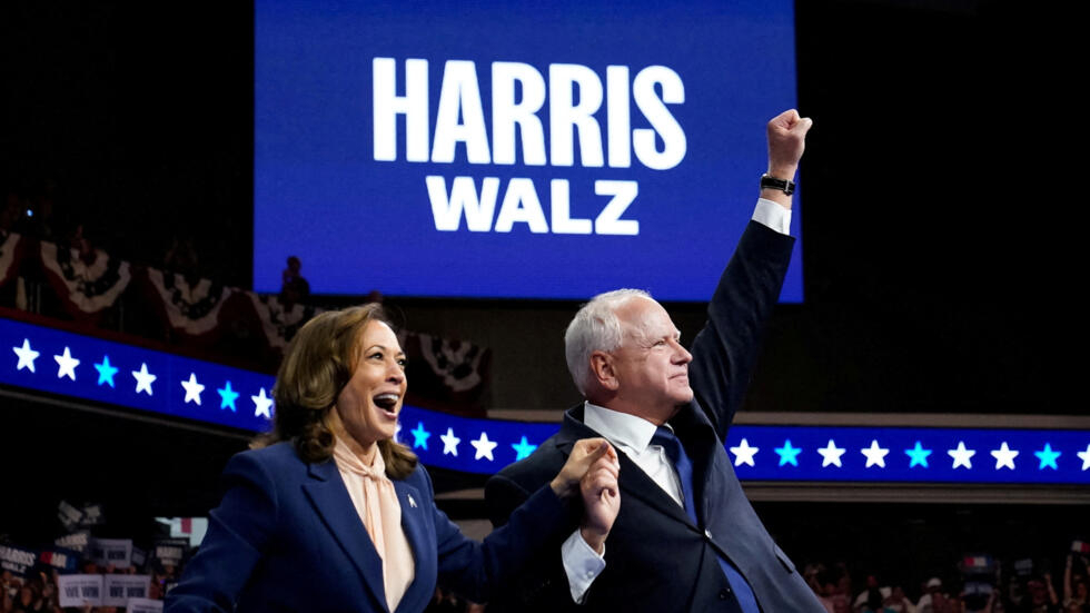 Harris Walz 1 1
