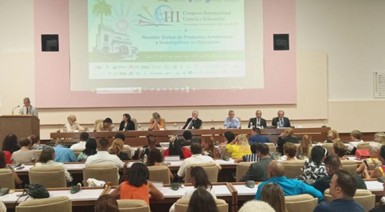 asiste diaz canel a iii congreso internacional ciencia y educacion