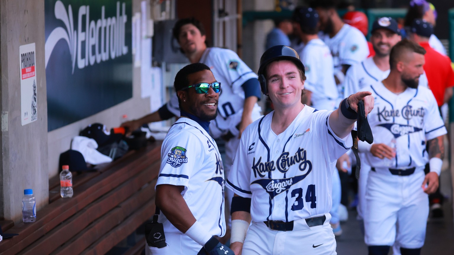 Kane County Cougars beat the Lumberjacks in a batting duel.