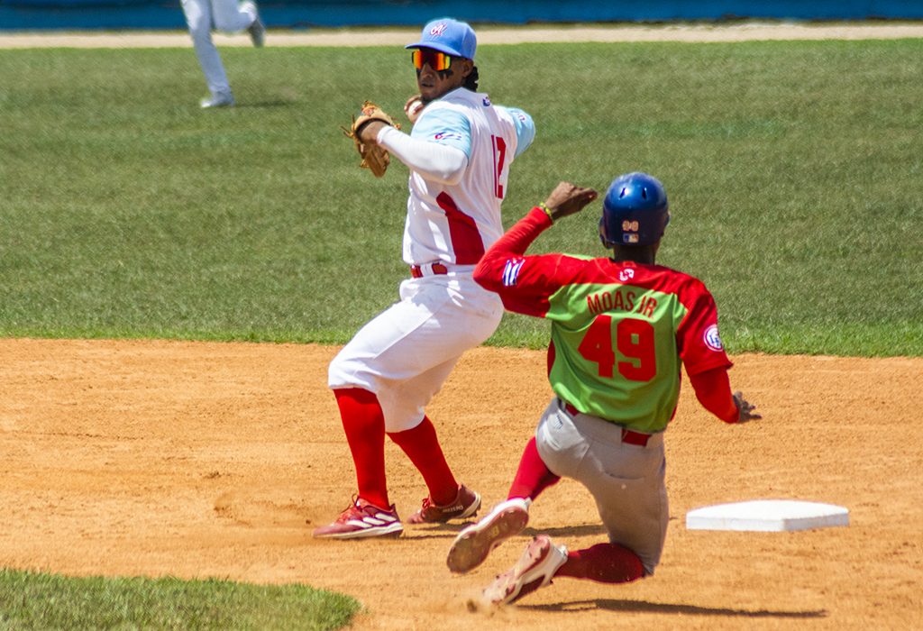 las tunas vs ciego de avila III liga elite 2025 final juego2 0002