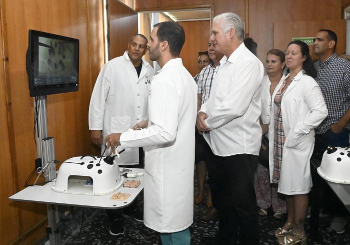 Diáz canel salud