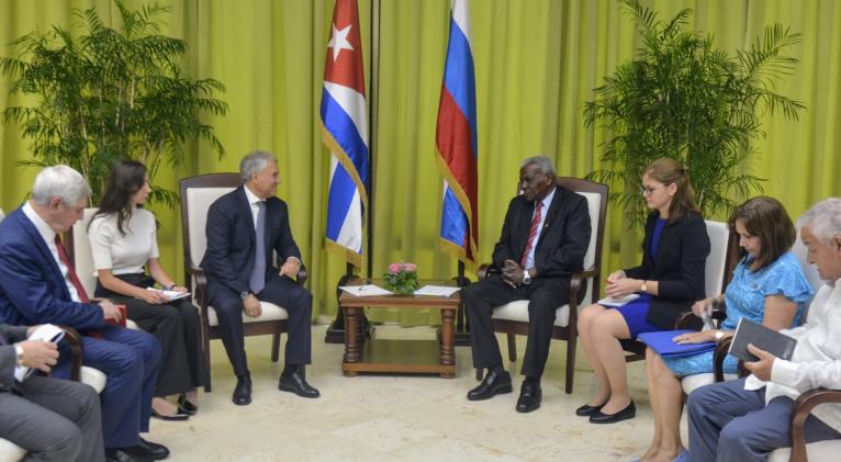 presidente del parlamento de cuba sostuvo encuentro con su par ruso