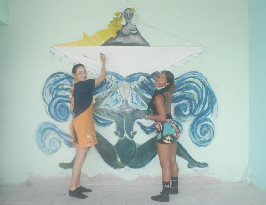 Mural AHS 1