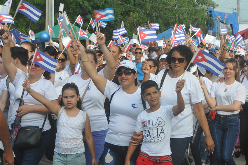 Echoes of the 2024 Workers' Day parade in Las Tunas