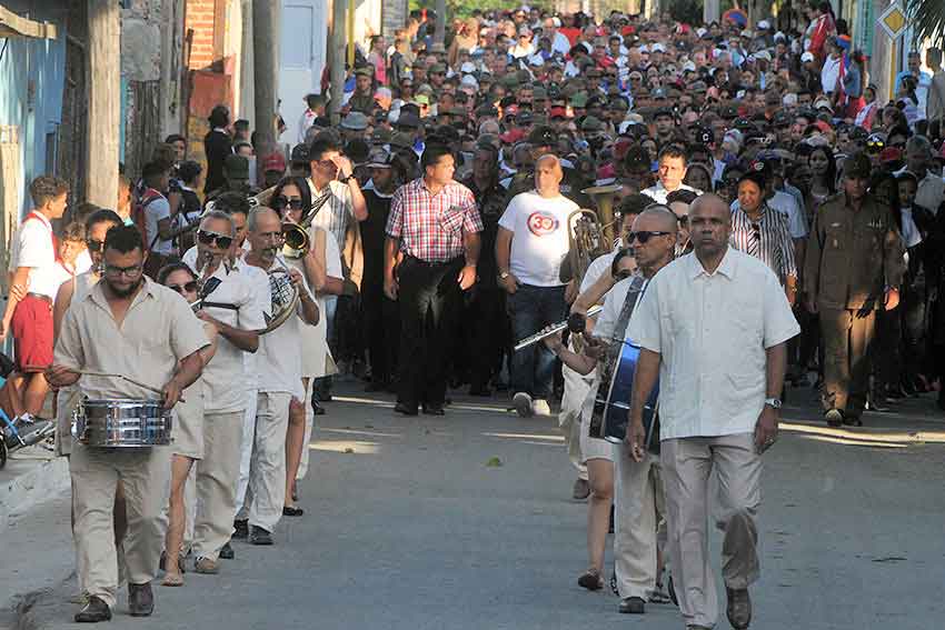 Peregrinación en homenaje a los mártires cubanos en Las Tunas
