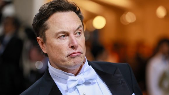 Elon Musk e1654536789393