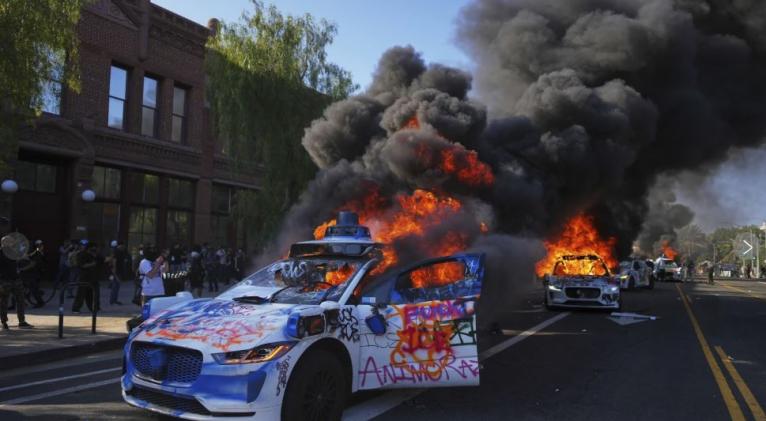 protestas en los angeles