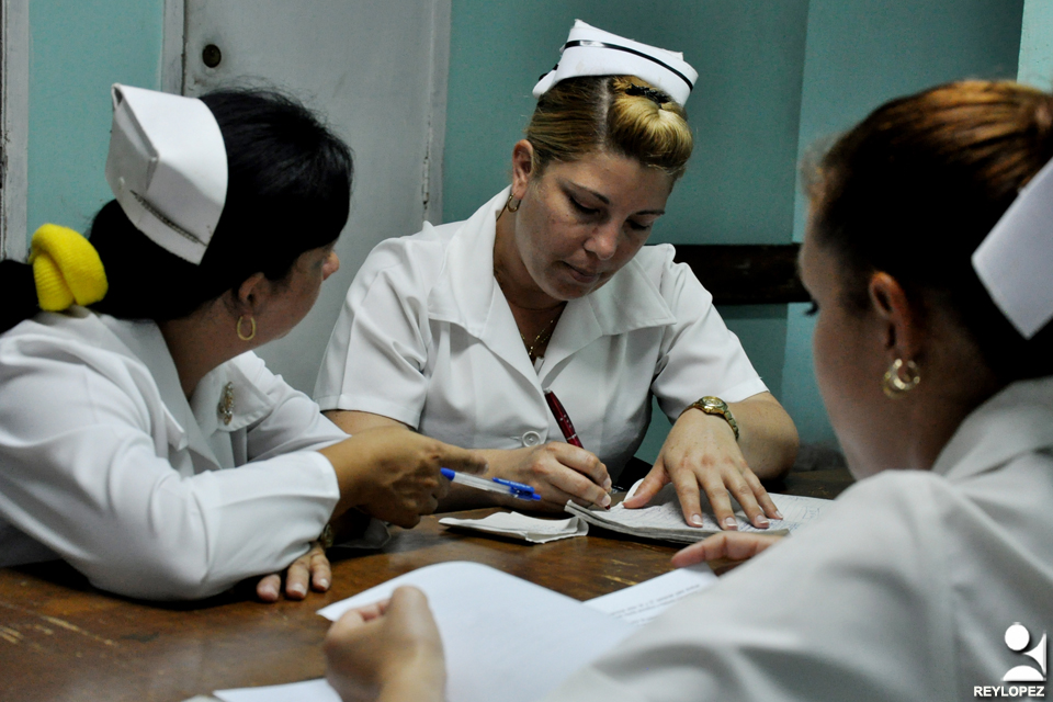 Enfermeras trabajando