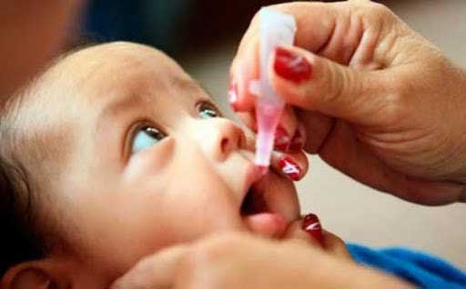 Hasta el 26 de abril, recibirán la vacuna todos los niños de más de un mes de nacidos y sin cumplir los tres años.
